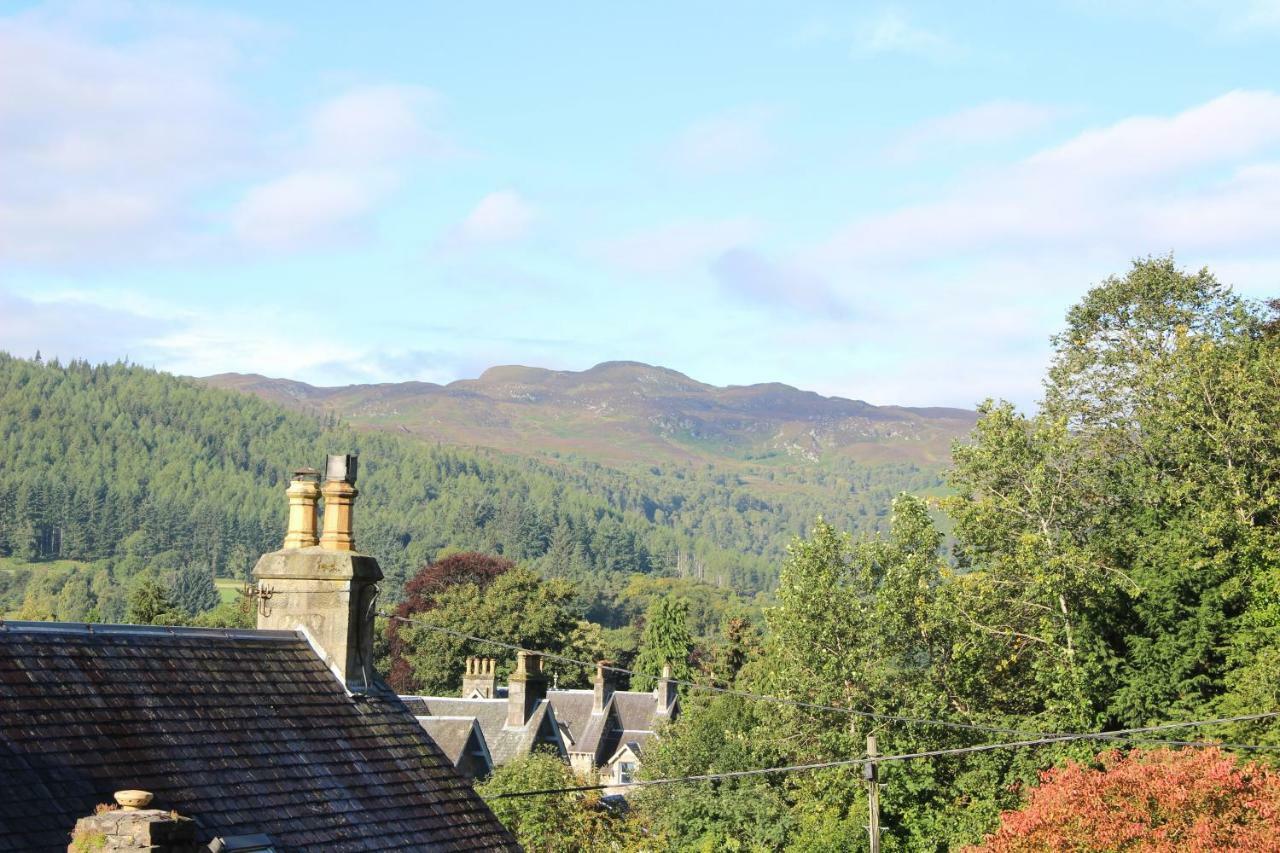 Tigh Na Cloich Hotel Pitlochry Exterior photo